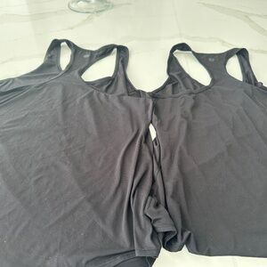2 ladies tank top  by Athelt Large